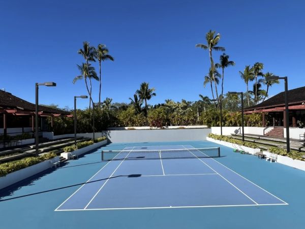 Luxury Vacation Estate with 8 Bedrooms in Waikoloa Village
